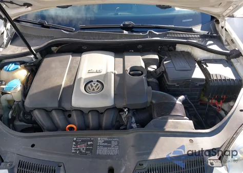 2007 Volkswagen Rabbit 2-Door from USA, damaged, VIN WVWBS71KX7W132041